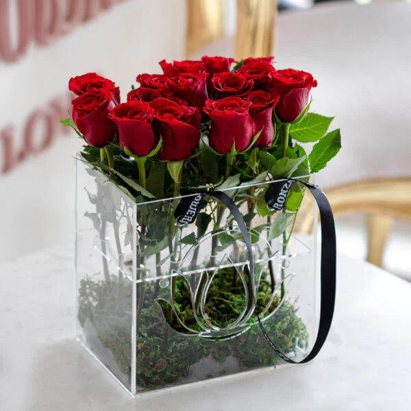 Flowers Rose Birthday cakes, gifts, flowers, bouquets, Dubai, Abu Dhabi, online delivery, Le Ronza Flowers