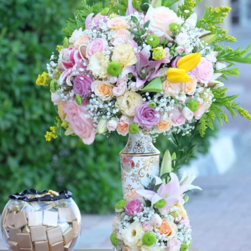 Any Flowers Rose Birthday cakes, gifts, flowers, bouquets, Dubai, Abu Dhabi