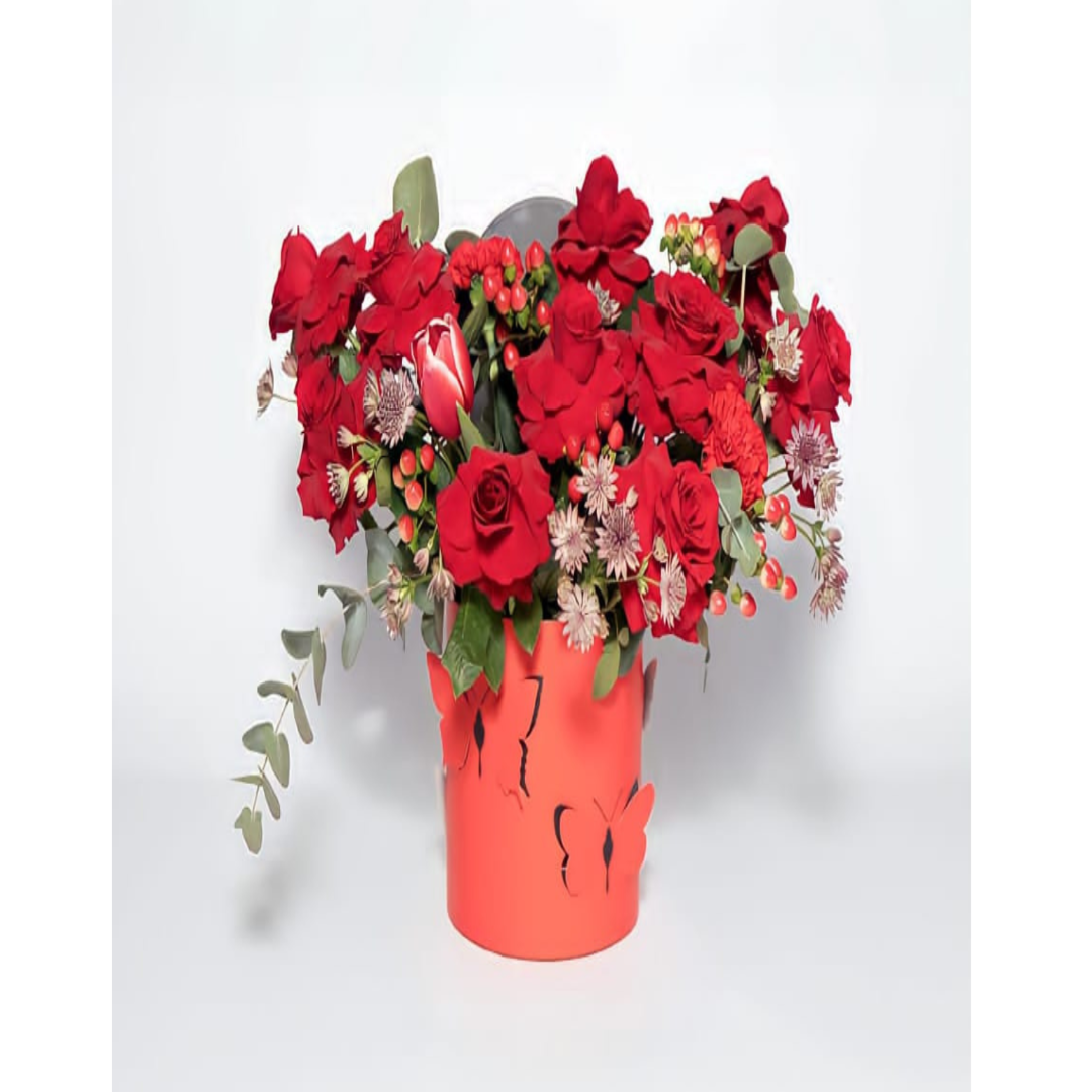 Flowers Rose Birthday cakes, gifts, flowers, bouquets, Dubai, Abu Dhabi, online delivery, Le Ronza Flowers